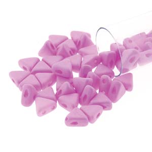 Opaque Light Rose Silk Matte Kheops par Puca Beads