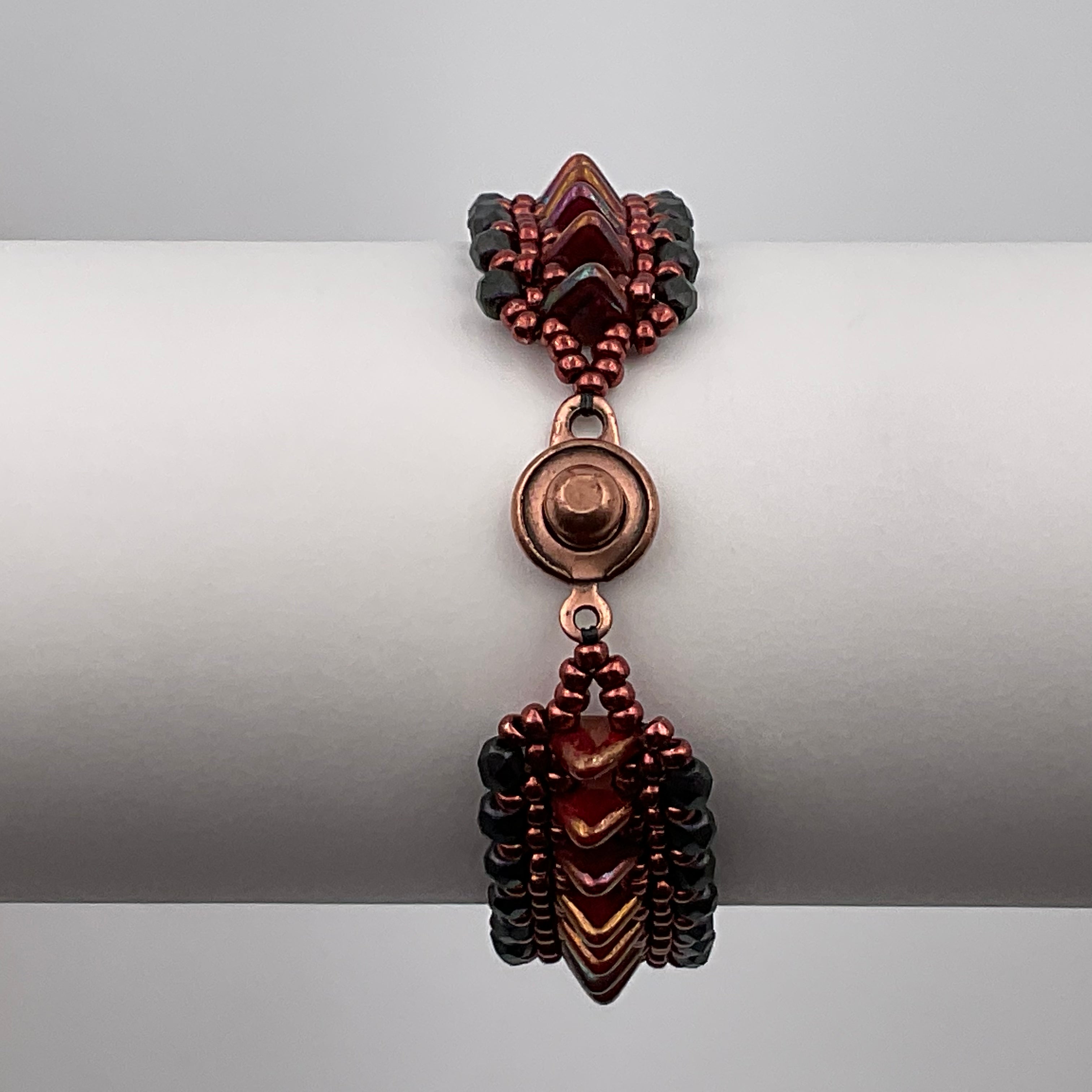 Triangle Seed Bead And Crystal Seed Bead Bracelet